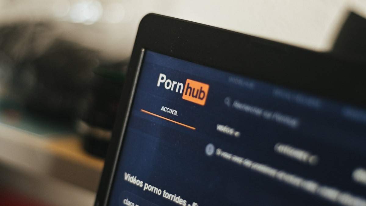 Pornhub-Website auf einem Computer