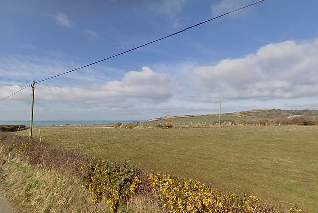 Das hier abgebildete Küstengebiet von Gwynedd ist kein Unbekannter für Erschütterungen, da ein Beben der Stärke 1,3 auf der Richterskala die nahegelegene Insel Anglesey erschütterte