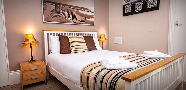 Laut einer aktuellen Suche auf Hotels.com kostet ein Doppelzimmer wie das oben abgebildete im Januar 58 £ pro Nacht
