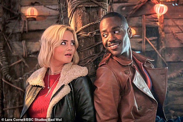 Das Weihnachtsspecial wird die Fans von „Doctor Who“ wahrscheinlich begeistern, wenn das neueste Duo Ncuti und Co-Star Millie Gibson in die Tardis aufbrechen