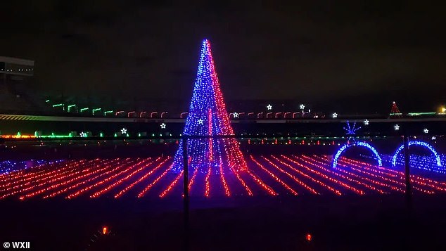 Die Weihnachtsfeierlichkeiten beginnen traditionell mit einer Baumbeleuchtungszeremonie am 1. Dezember