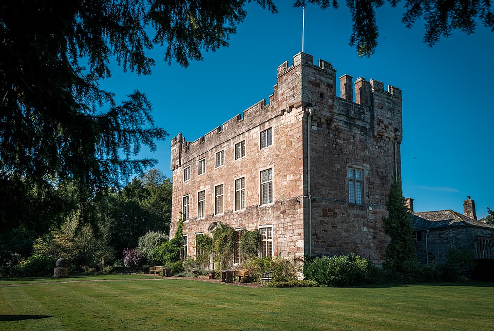 Askham Hall dates to around 1280. At this time, it was a peel tower, a fortified crenellated building that provided refuge from invasions by Picts and Scots