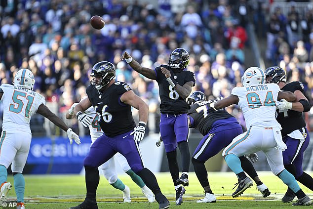 Die beste NFL-Action am Sonntag war das Aufeinandertreffen der Ravens und Dolphins – die beiden besten der AFC