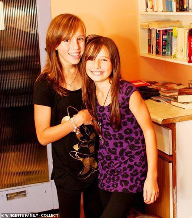 TRAGÖDIE: Rianna Wingett (links), die im Alter von 11 Jahren starb, mit Schwester Rebecca