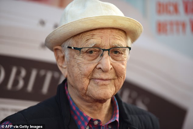 Todesursache: Der Oscar-nominierte Comedy-Autor Norman Lear ist an Herzproblemen gestorben;  2017 gesehen
