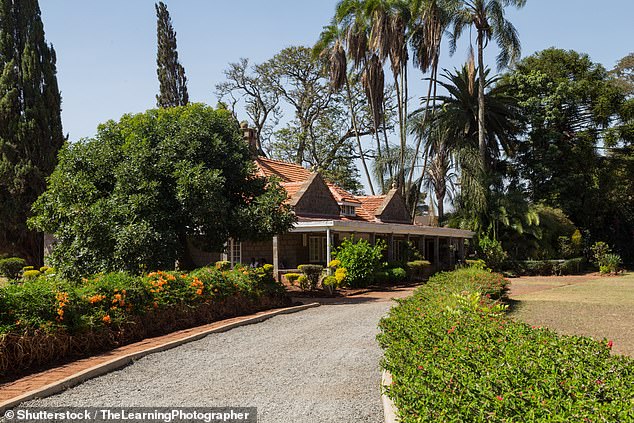 Oben befindet sich das Haus der Autorin Karen Blixen (heute ein Museum), in dem sie 1937 zum Schreiben des Romans „Jenseits von Afrika“ inspiriert wurde