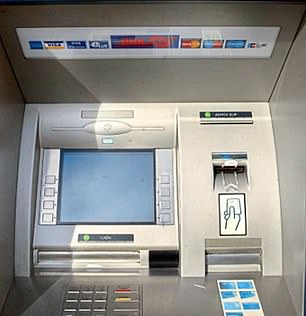 Der erste Geldautomat wurde in einer Barclays-Filiale aufgestellt, aber in welchem ​​Jahr?