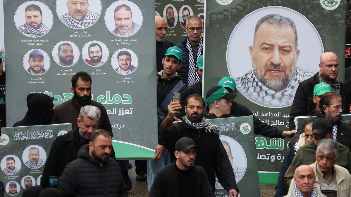 Beerdigung des stellvertretenden Hamas-Chefs Saleh al-Arouri in Beirut