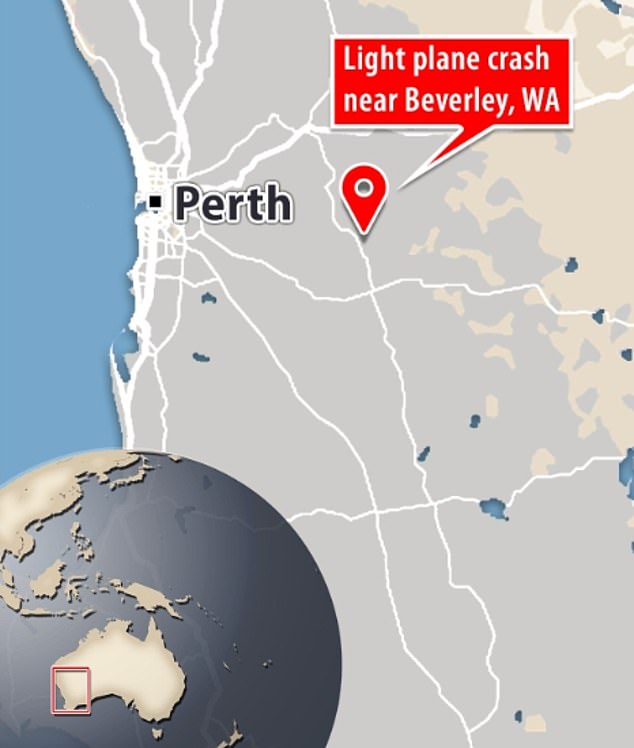Der Pilot, vermutlich die einzige Person an Bord des Flugzeugs, wurde schwer verletzt (im Bild eine Karte, die Beverley, WA zeigt).
