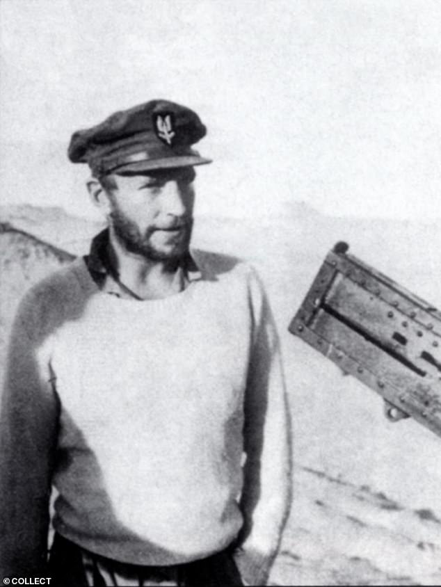 Oberst Paddy Mayne (im Bild), ehemaliger irischer Rugby-Nationalspieler und Gründungsmitglied der SAS, war dafür bekannt, dass er während des Nordafrika-Feldzugs schwer bewaffnete Leichtfahrzeuge einsetzte, um gewagte Sabotagemissionen weit hinter den feindlichen Linien durchzuführen