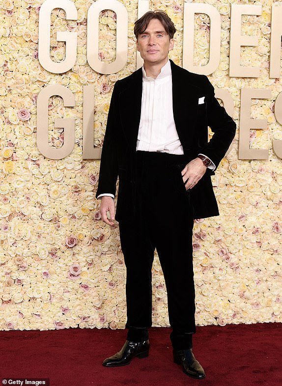BEVERLY HILLS, CALIFORNIA - JANUARY 07: Cillian Murphy attends the 81st Annual Golden Globe Awards at The Beverly Hilton on January 07, 2024 in Beverly Hills, California. (Photo by Amy Sussman/Getty Images)