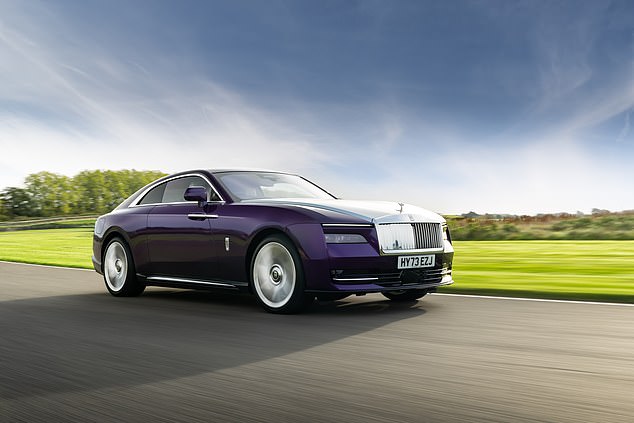 Rolls‘ erstes vollelektrisches Serienauto – der emissionsfreie Spectre im Wert von 330.000 Pfund