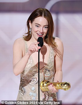 Emma Stone triumphierte, als sie die Auszeichnung „Beste Leistung einer weiblichen Schauspielerin in einem Kinofilm – Musical oder Komödie“ erhielt