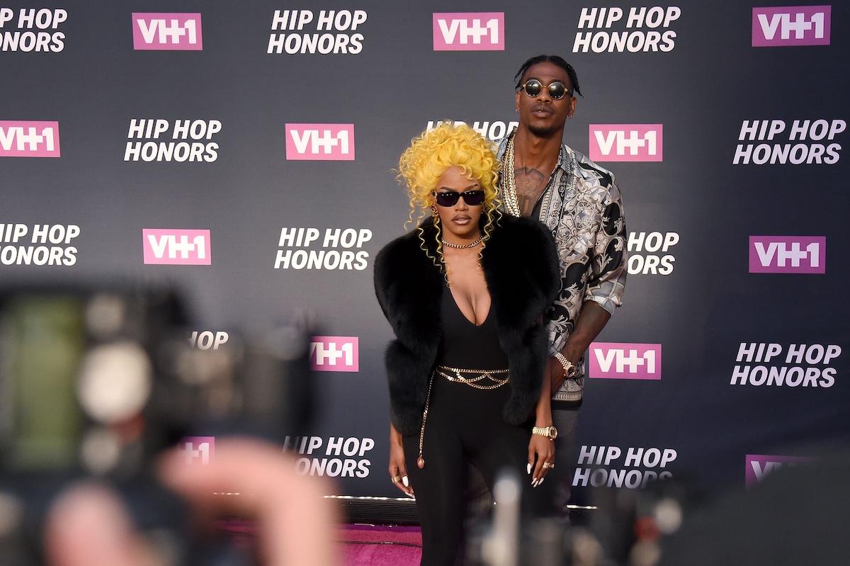 Teyana und Iman tragen Sonnenbrillen auf dem roten Teppich für die VH1 Hip Hop Honors