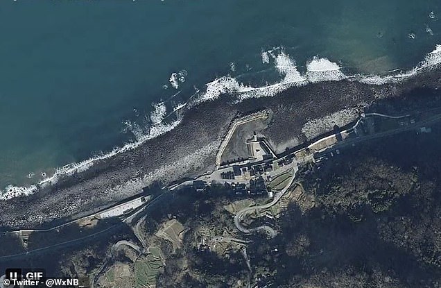 NACHHER: Wie diese Fotos zeigen, kam es entlang der gesamten Küste der Noto-Halbinsel zu Landumwälzungen, die dazu führten, dass Häfen trockenlagen und neue Strände entstanden