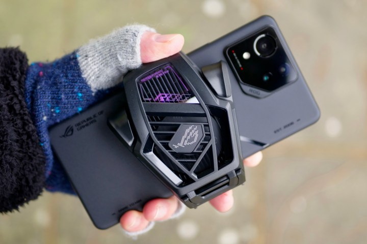The Asus ROG Phone 8 Pro with the AeroCooler X fan attached.