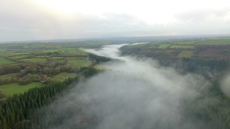 Walisische Landschaft in der Nähe des Steinbruchs Coed Cochion