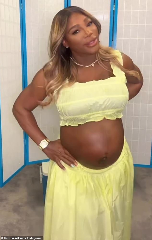 Letzten Sommer hat Serena Williams auf Instagram ein Video geteilt, in dem sie ihren nackten Bauch zur Schau stellt, während sie zu Beyoncés Song Energy tanzt