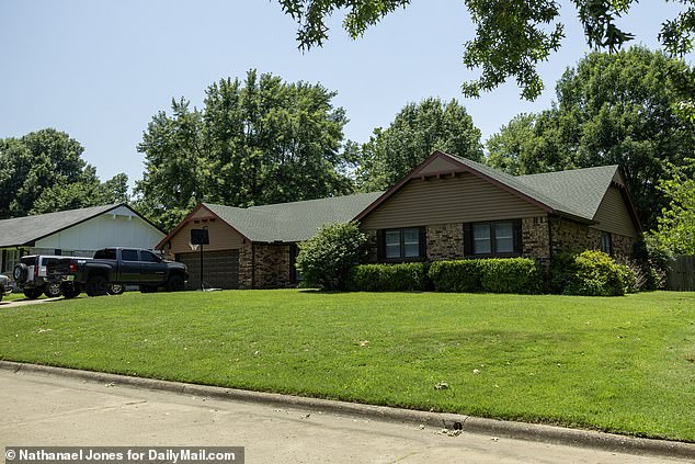 Das Haus der Janway in Muskogee, Oklahoma, gesehen im Juni 2023, Tage nach dem Mord-Selbstmord
