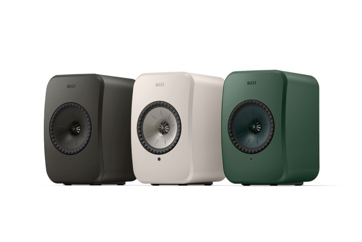 Die drei Farben der KEF LSX II LT Lautsprecher.