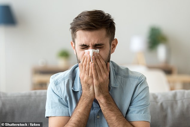 In den Wintermonaten besteht ein erhöhtes Risiko, an Grippe oder Covid zu erkranken.  Eine letztes Jahr veröffentlichte Studie der Keio-Universität in Japan ergab, dass sowohl kalte Luft als auch ein schneller Abfall der Lufttemperatur mit einem erhöhten Risiko für Menschen verbunden sind, sich durch die Luft übertragene Virusinfektionen anzustecken
