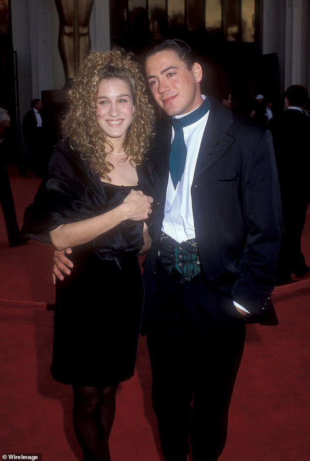 Robert war mit Sarah Jessica Parker zusammen;  1989 im Shrine Auditorium in Los Angeles gesehen