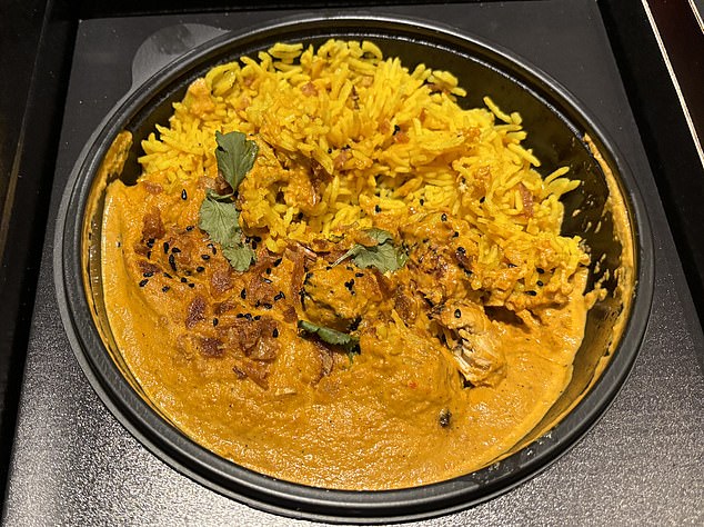 Das abgebildete Chicken Tikka Masala ist ebenfalls eines der fünf Gerichte auf der Speisekarte