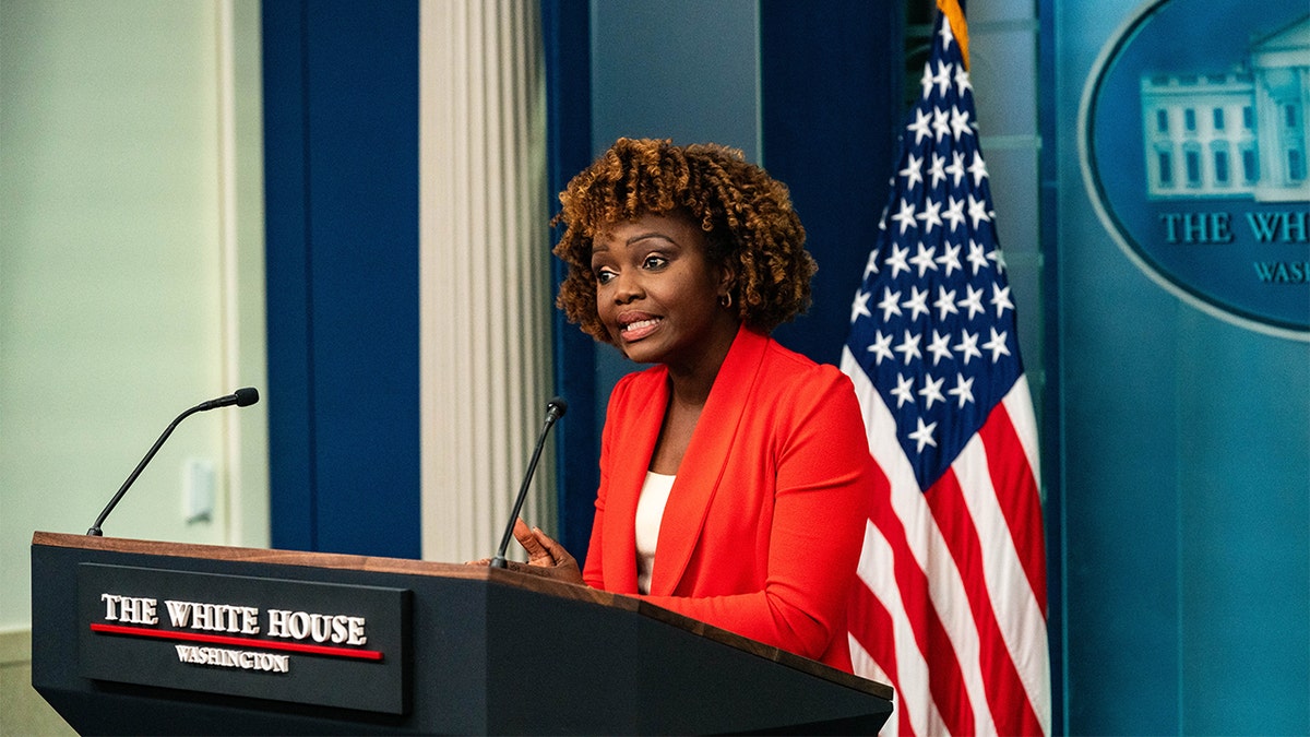 Pressesprecherin des Weißen Hauses Karine Jean-Pierre