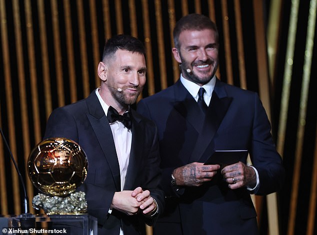 Messi erhält zusammen mit Inter Miami-Miteigentümer David Beckham in Paris seinen achten Ballon d'Or