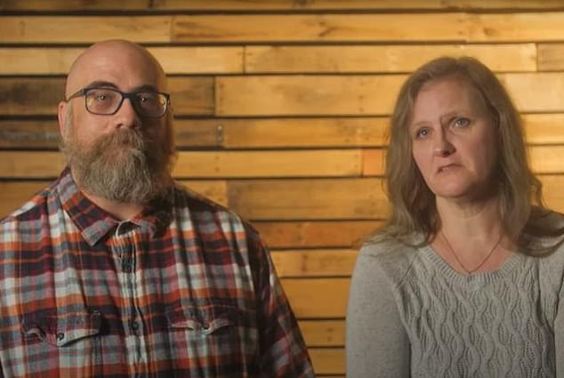 Jeremy und Mary Cox aus Indiana haben ebenfalls das Sorgerecht für ihre Tochter verloren