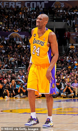 Er behandelte auch Bryant im Jahr 2013, nachdem sich die verstorbene Legende der Los Angeles Lakers einen Achillessehnenriss zugezogen hatte