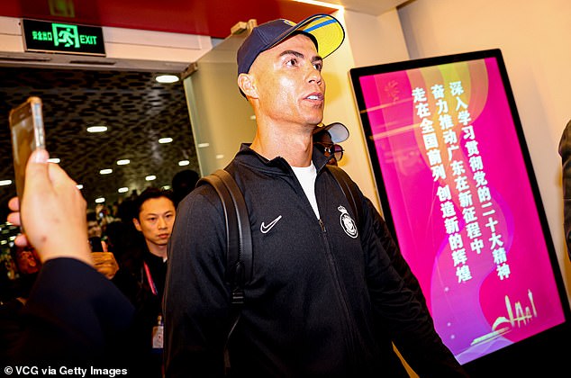 Cristiano Ronaldo hat eine Muskelverletzung erlitten, die ihn für die bevorstehenden Spiele von Al-Nassr in China ausschließt