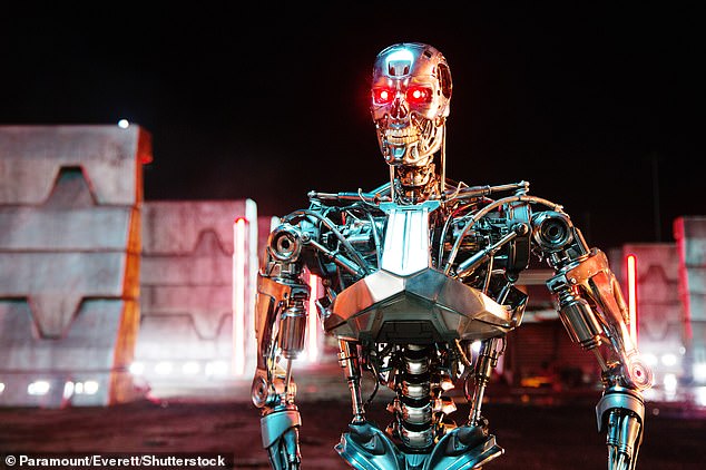 Von „Terminator“ (im Bild) bis „I, Robot“ sind Killerroboter seit Jahren ein fester Bestandteil von Science-Fiction-Blockbustern.  Aber Albträume, dass die KI die Menschheit überholt, könnten laut Wissenschaftlern weiter entfernt sein, als wir dachten