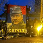 Bosnische Frauen erheben Anklage wegen Kundgebung zur Verherrlichung des Kriegsverbrechers Mladić