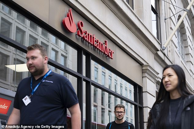 Hypothekendarlehen: Der Hypothekenbestand von Santander UK ging im vergangenen Jahr aufgrund eines sich verlangsamenden Immobilienmarkts zurück
