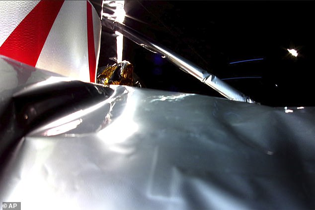 Ein Bild von Peregrine zeigt eine Störung der Isolierung, das erste sichtbare Anzeichen eines kritischen Kraftstofflecks