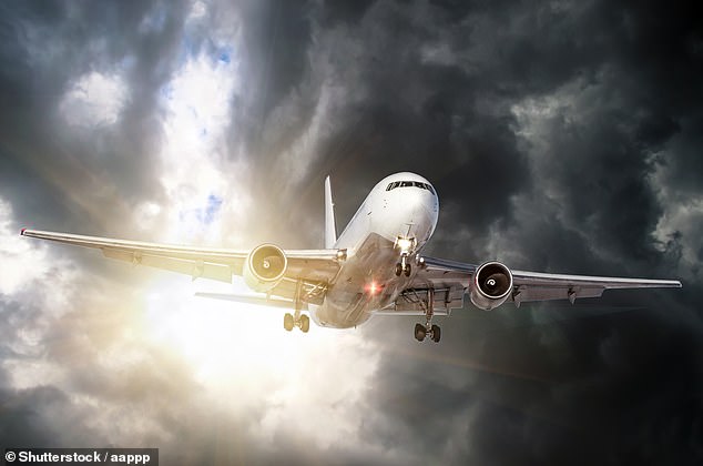 Die Turbulenzvorhersage-Website Turbli analysierte über 150.000 Flugaufzeichnungen aus dem Jahr 2023, um die turbulentesten Reisen und die unsichersten Flughäfen zum Landen oder Abfliegen zu ermitteln