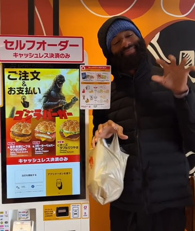 Der „Bachelor“-Star und Food-Influencer Matt James schwärmte vom japanischen McDonald's, als er die beeindruckende Auswahl an „köstlichen“ Gerichten der Kette präsentierte