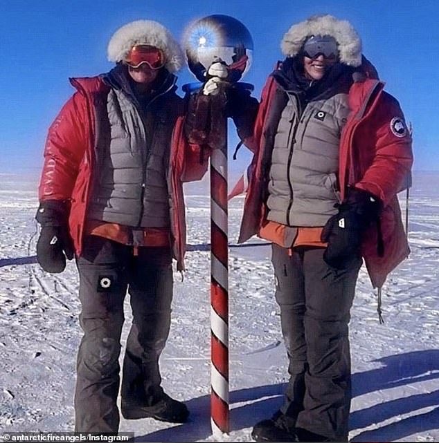 Georgina Gilbert und Rebecca Rowe aus Wales, die mit Skiern von der Westantarktis bis zum Südpol gefahren sind, haben einen Weltrekord gebrochen