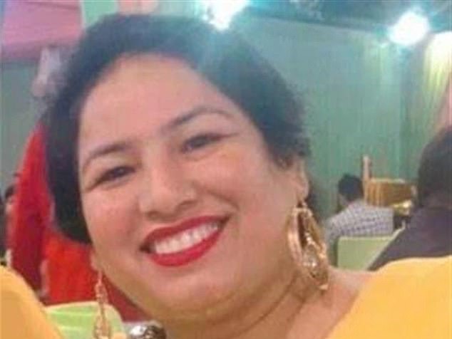 Reema Sondhi, 43, starb, nachdem sie am Mittwoch am Forrest Caves Beach aus dem Wasser gezogen wurde