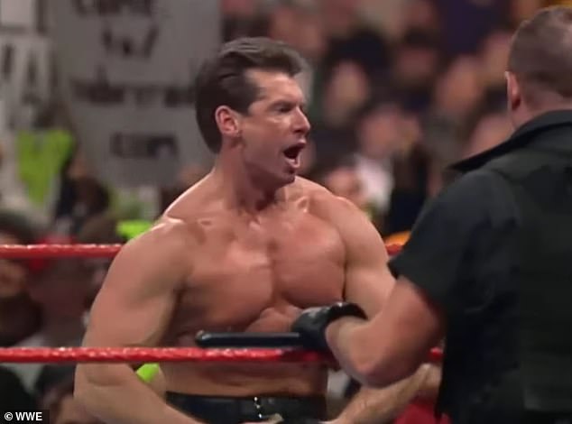 McMahon, abgebildet im Jahr 1999, hat die Vorwürfe in der Klage zurückgewiesen und sie als „obszön“ bezeichnet.