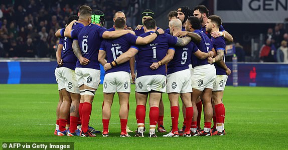 France's players form a huddle ahead of the start of the Six Nations international rugby union match between France and Ireland at the Stade Velodrome in Marseille, south-eastern France, on February 2, 2024. (Photo by CLEMENT MAHOUDEAU / AFP) (Photo by CLEMENT MAHOUDEAU/AFP via Getty Images)