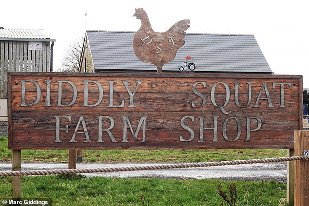 Jeremy Clarkson ist wegen der Pläne für seine Diddly-Squat-Farm in Chadlington, Oxfordshire, ständig mit der örtlichen Behörde in Konflikt geraten