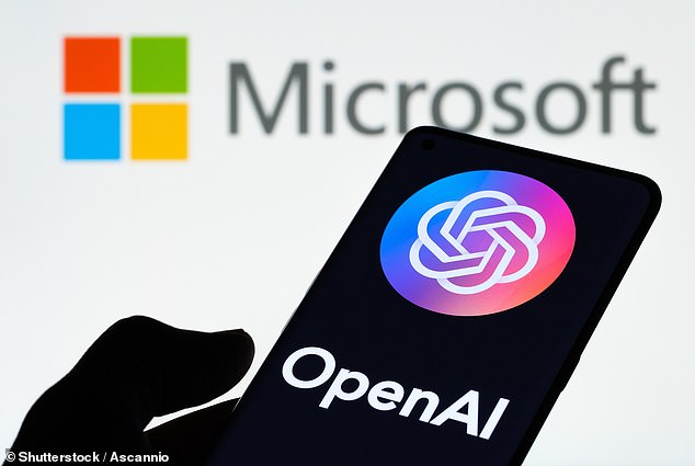 Im Gegensatz zu Apple hat Microsoft seine Investition und Zusammenarbeit mit OpenAI, dem Startup hinter ChatGPT, bereits sehr öffentlich gemacht.  Microsoft hat seit 2019 mehr als 10 Milliarden US-Dollar in das Startup investiert