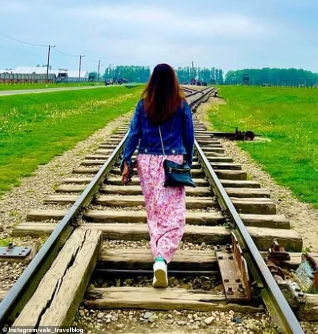Valeria Corpuz aus Amsterdam hat auf Instagram ein Foto von ihr geteilt, wie sie die Bahngleise entlangläuft – eine Aktion, die Pawel nicht genehmigt hat