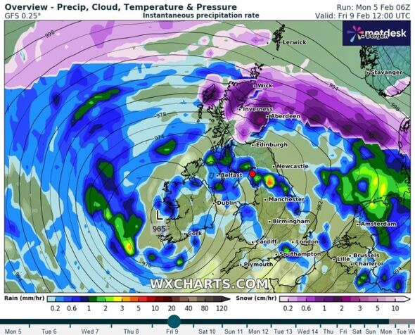 Eine Wetterkarte, die Schnee über Schottland am Mittag des 9. Februar zeigt