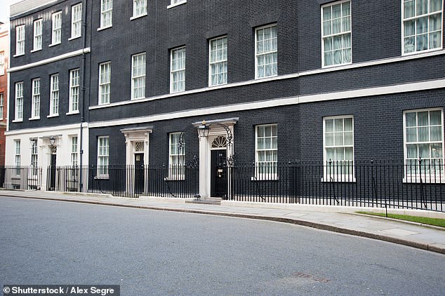 Früher waren die Ziegelsteine ​​der Downing Street gelb