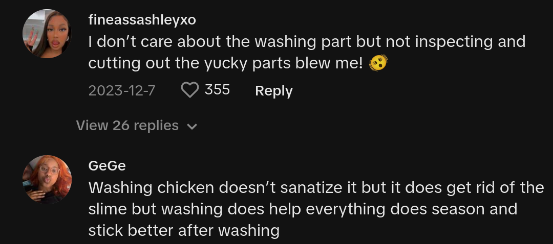 Frau kritisierte das Waschen von Hühnchen auf Tiktok