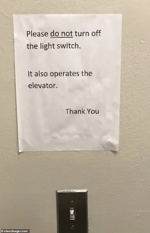 Unterdessen wurde in einem Gebäude ein besorgniserregendes Schild entdeckt, auf dem die Bewohner aufgefordert wurden, „das Licht nicht auszuschalten“, da der Schalter auch den Aufzug betätigt