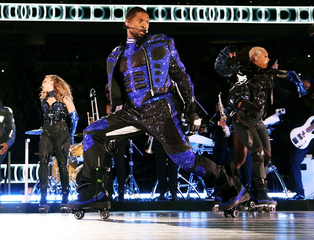 Usher arbeitet mit Off White zusammen, um einen schillernden blauen und schwarzen Rollschuh-Look für den Super Bowl zu entwerfen